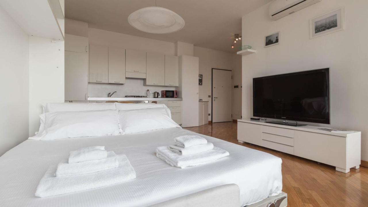 Italianway - Biancamano 2 Apartment มิลาน ภายนอก รูปภาพ